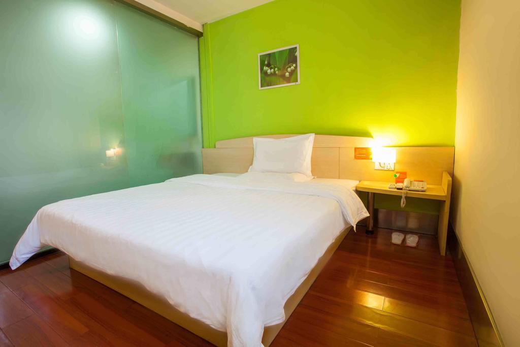 7Days Inn Guiyang Posts And Telecommunications Building Eksteriør billede