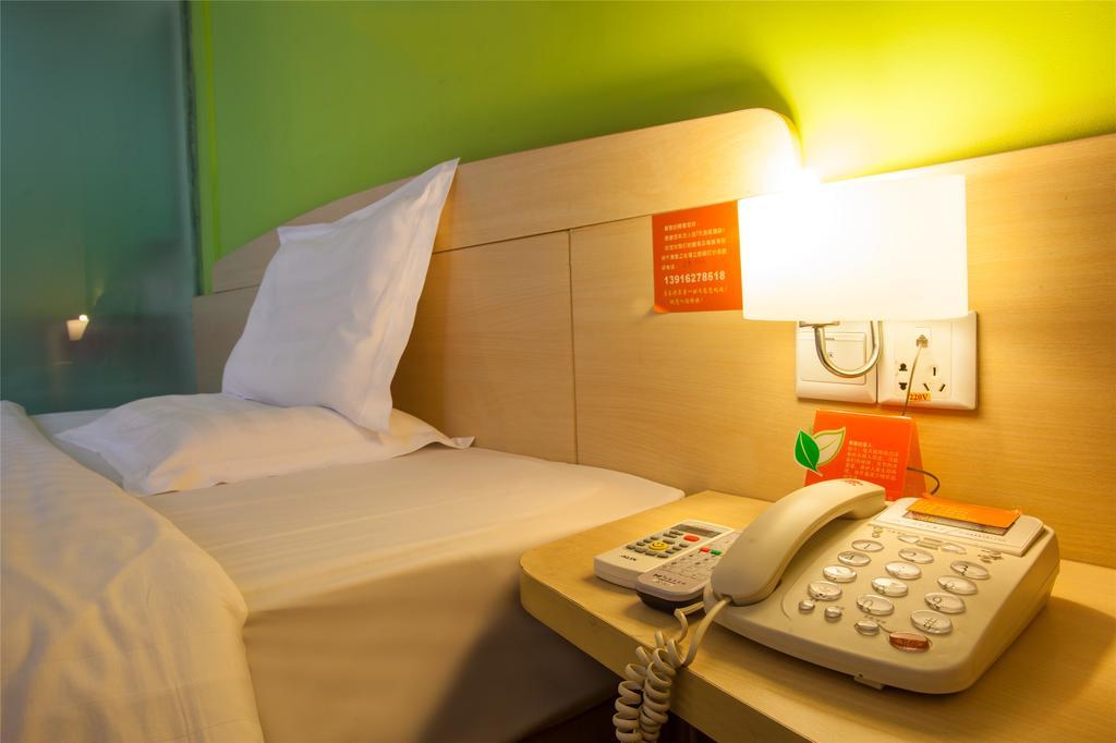 7Days Inn Guiyang Posts And Telecommunications Building Eksteriør billede